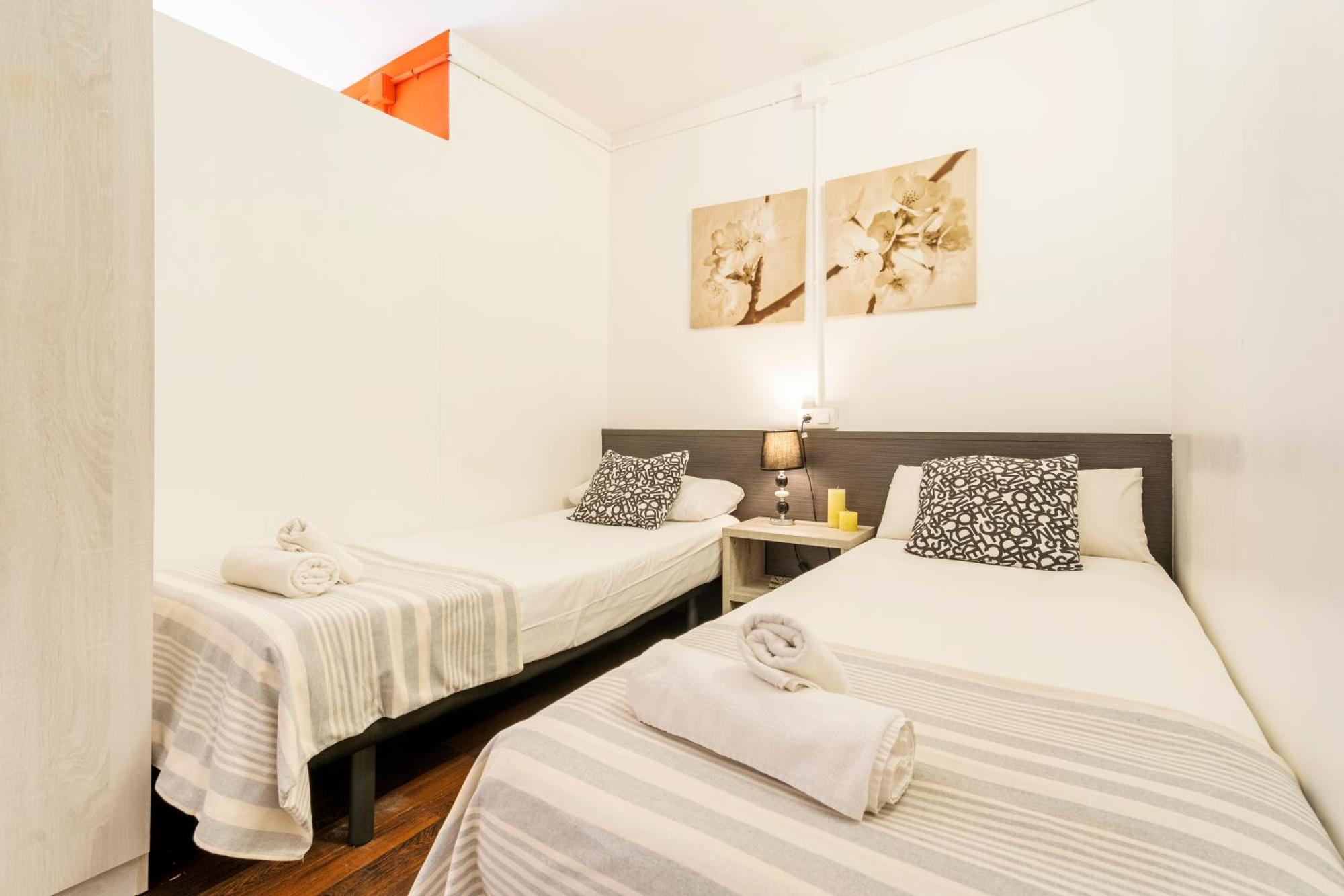 Ab Vila I Vila Apartments Барселона Екстериор снимка